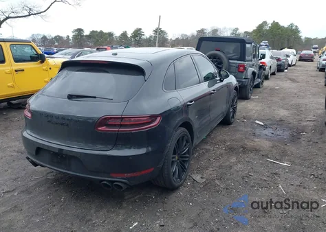 2018 Porsche Macan Gts z USA, uszkodzony, nr VIN WP1AG2A50JLB63932